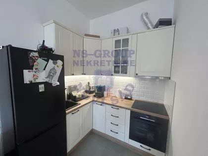 Cara Dušana | 4zida.rs