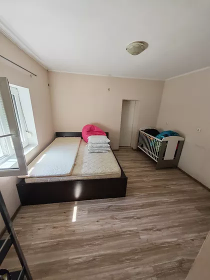 Jovana Popovića | 4zida.rs