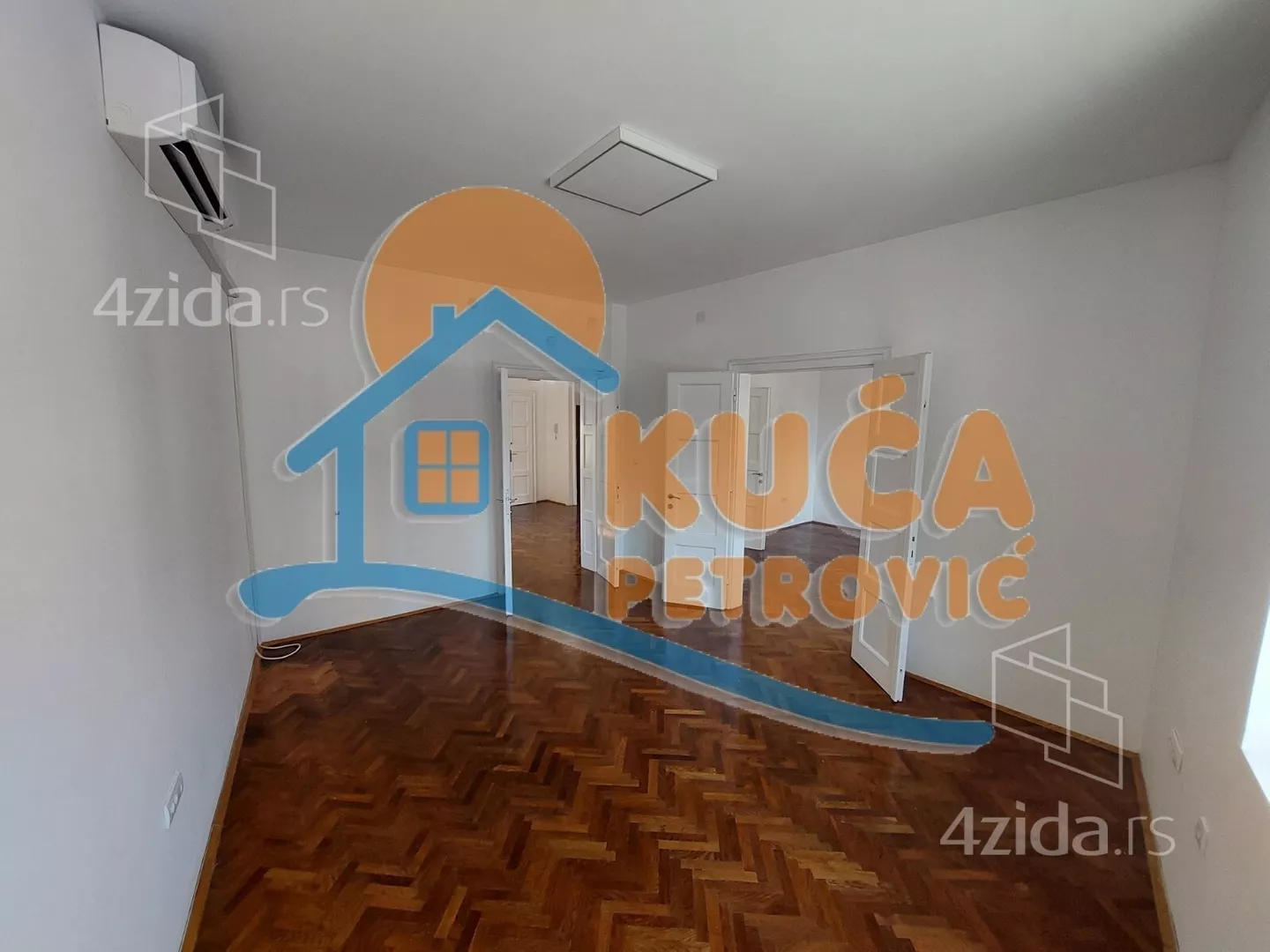 Lokal | 4zida