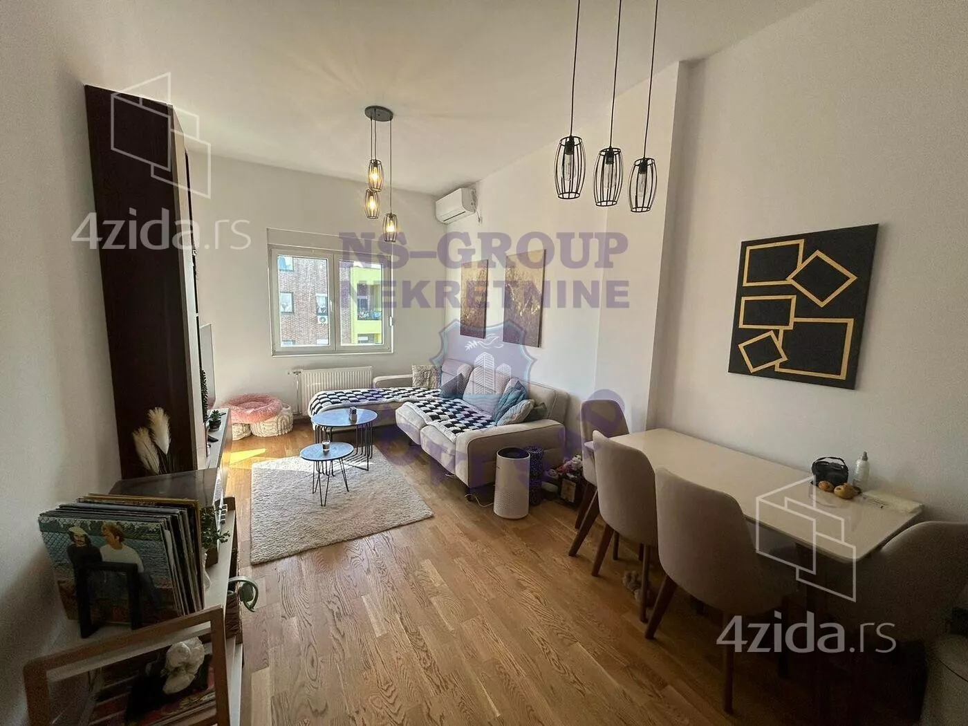 Dvoiposoban stan | 4zida