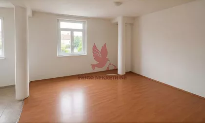 Mladenovac (mesto) | 4zida.rs