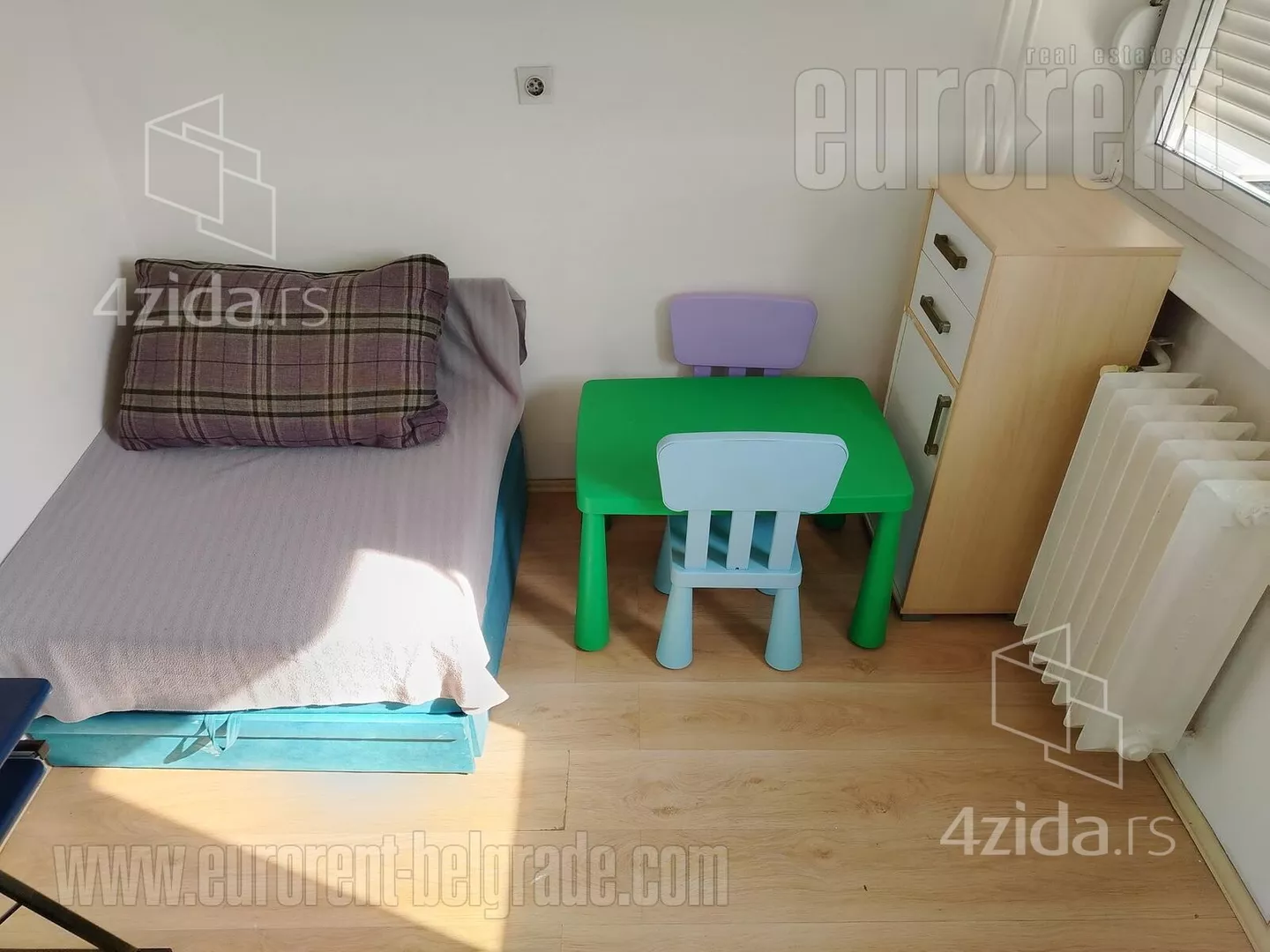 Dvoiposoban stan | 4zida