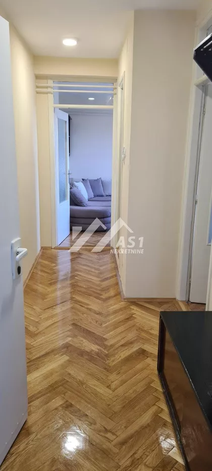Novosadskog sajma | 4zida.rs