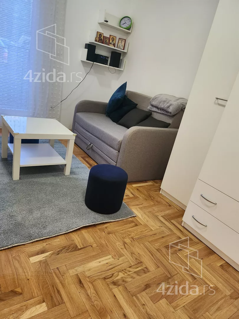 Garsonjera | 4zida