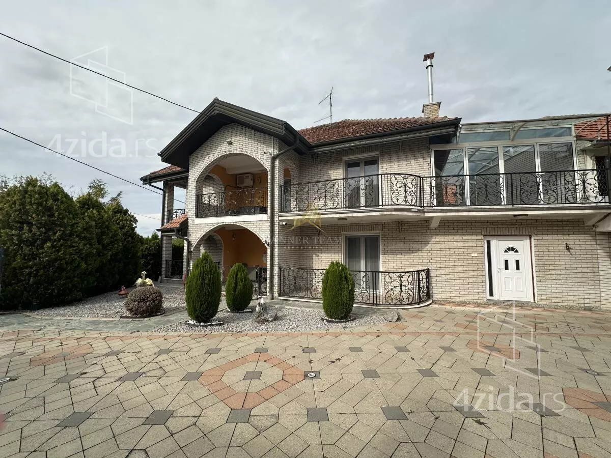 Kuća | 4zida