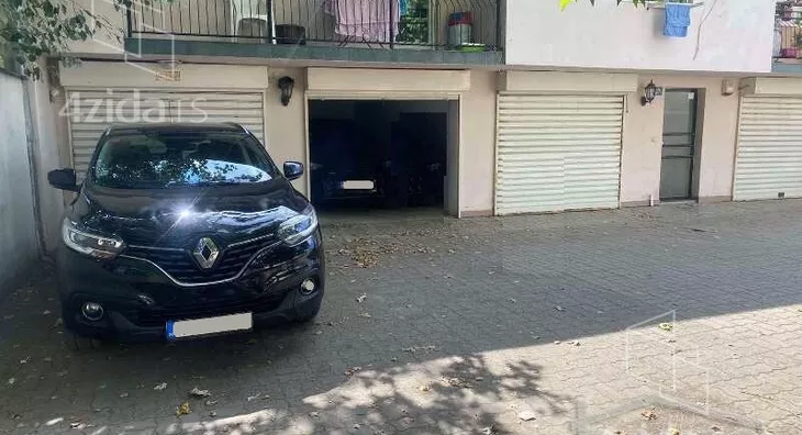 Garaža | 4zida