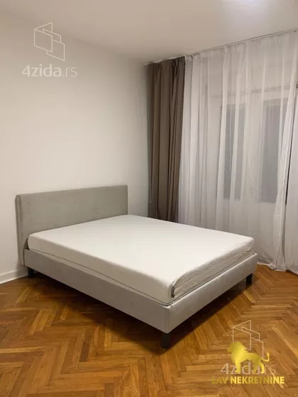 RADNIČKA | 4zida.rs