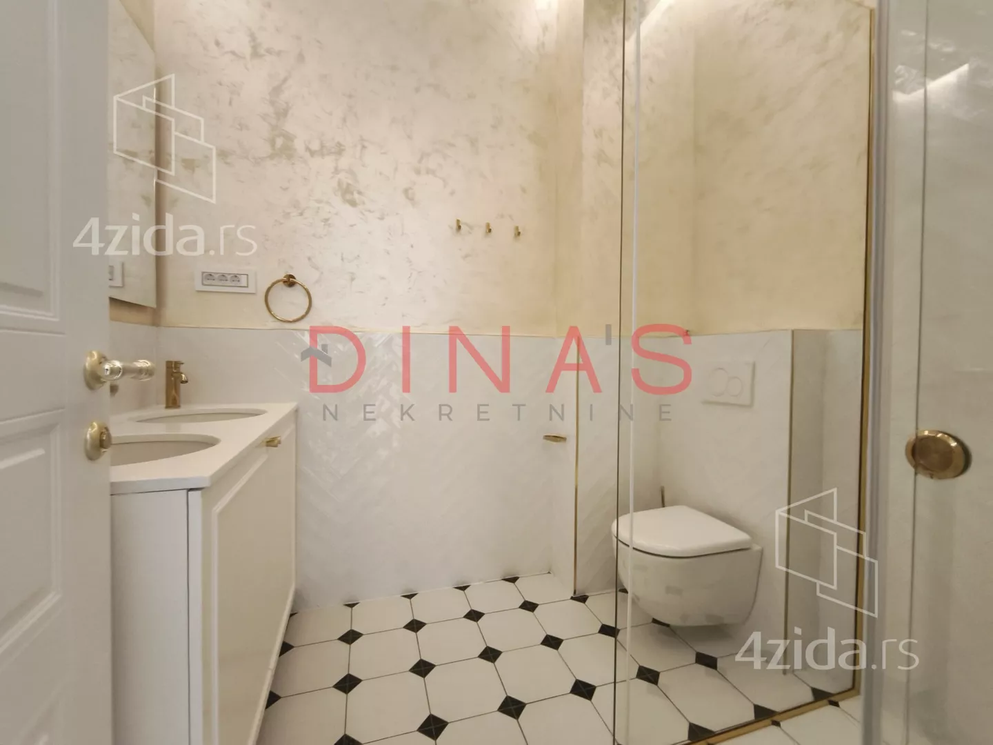 Petosoban stan | 4zida