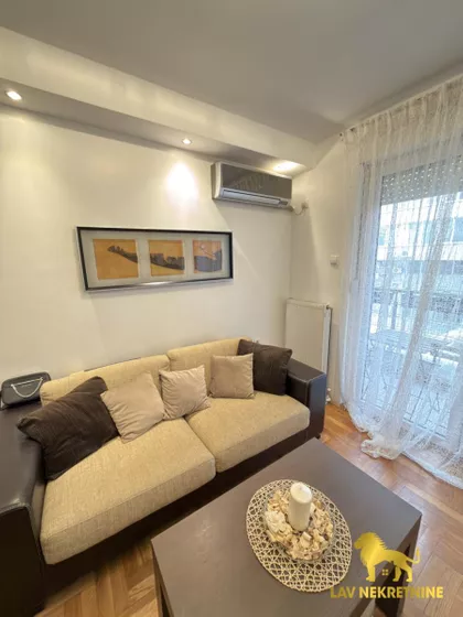 DANILA KIŠA | 4zida.rs