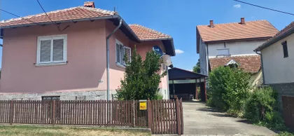 Donja Šatornja | 4zida.rs
