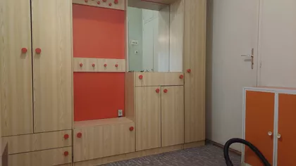 Ustanička | 4zida.rs