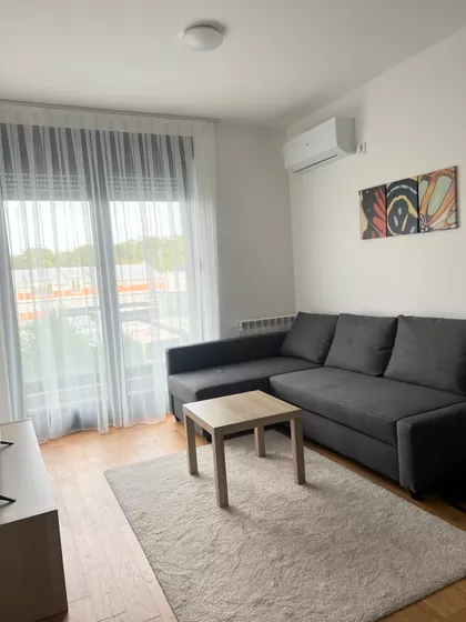 Ledinačka 10 | 4zida.rs