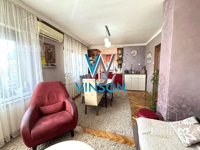 Troiposoban stan | 4zida