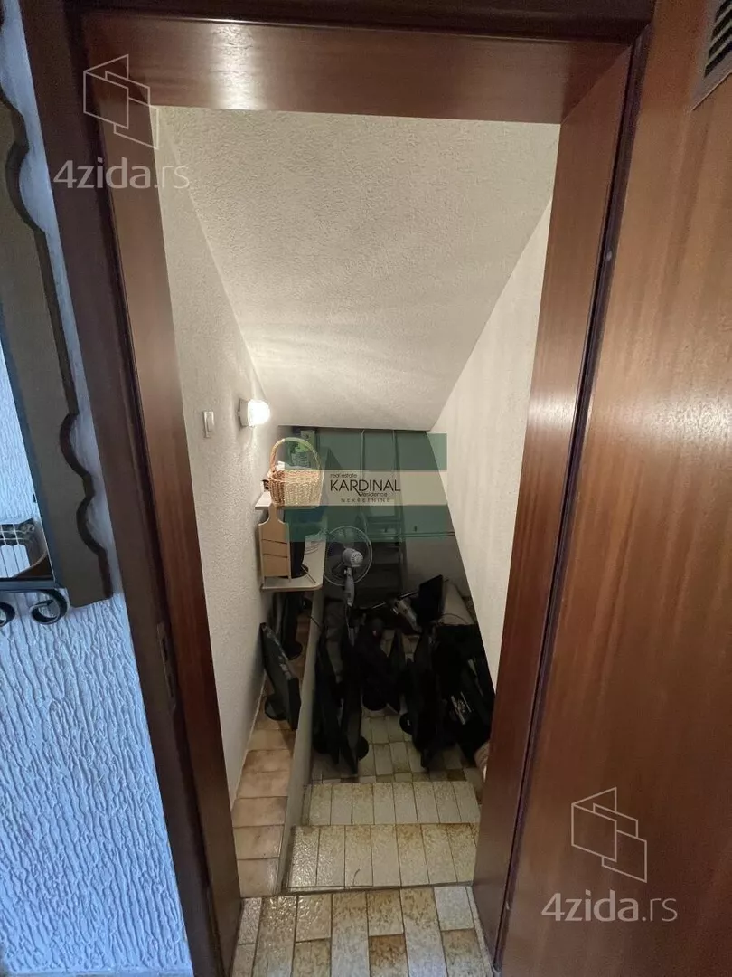 Kuća | 4zida