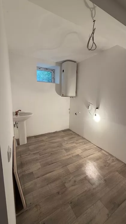 Vuka Karadžića 42 | 4zida.rs