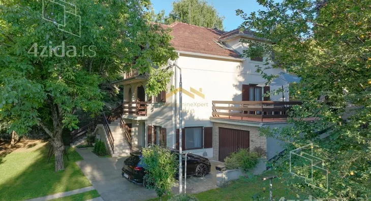 Kuća | 4zida