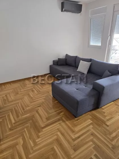 Inđijska | 4zida.rs