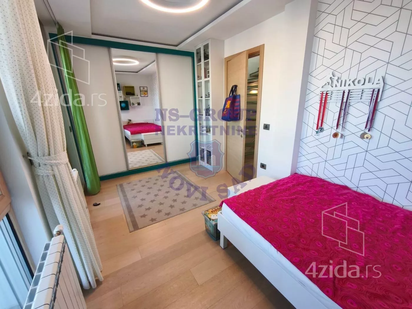 Četvorosoban stan | 4zida