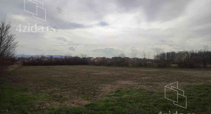 Plac | 4zida
