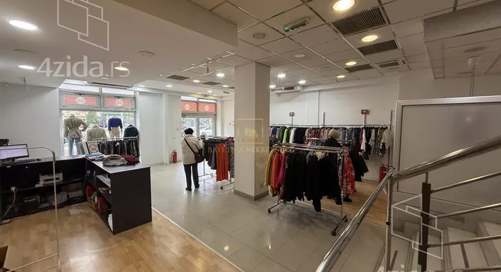 Poslovni prostor | 4zida