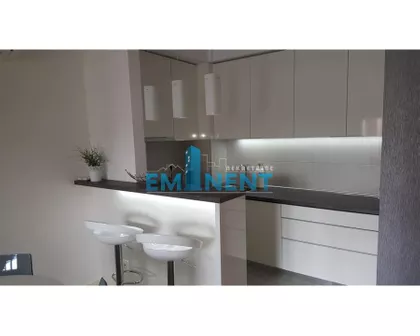 Uroša Martinovića | 4zida.rs