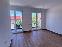 Batajnica, Zemun opština, Beograd | 4zida.rs
