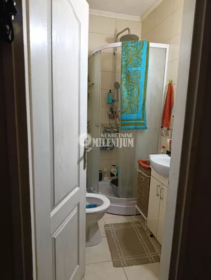 Studentska | 4zida.rs