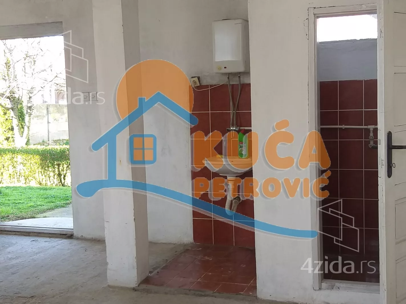 Lokal | 4zida