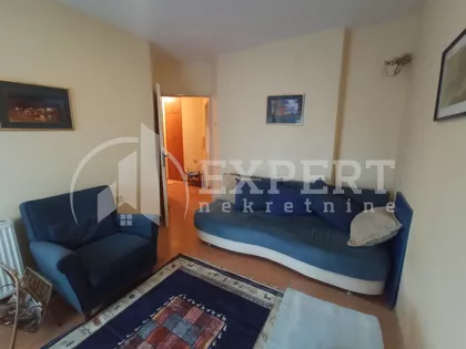 Radnih brigada | 4zida.rs