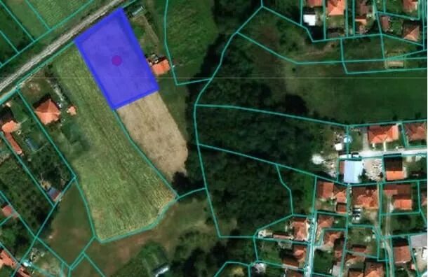 Građevinsko zemljište | 4zida