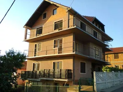 Varoško Brdo | 4zida.rs
