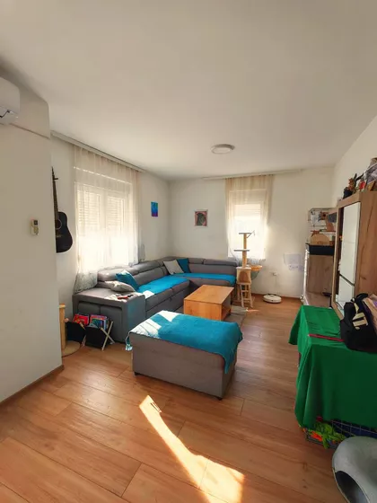 Kamičak | 4zida.rs