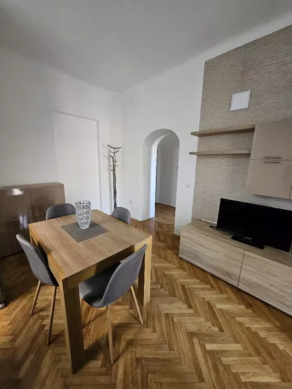 Herceg Stjepana | 4zida.rs