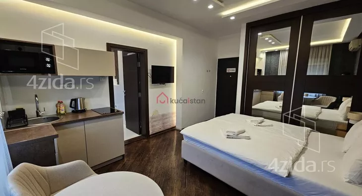 Petosoban stan | 4zida