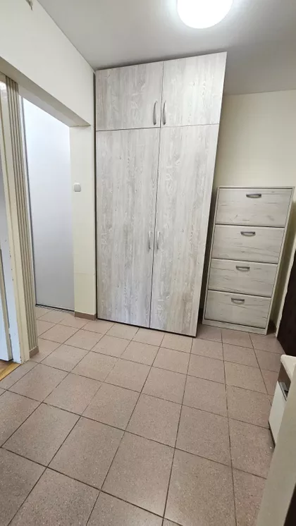 Crveni Krst Vračar | 4zida.rs