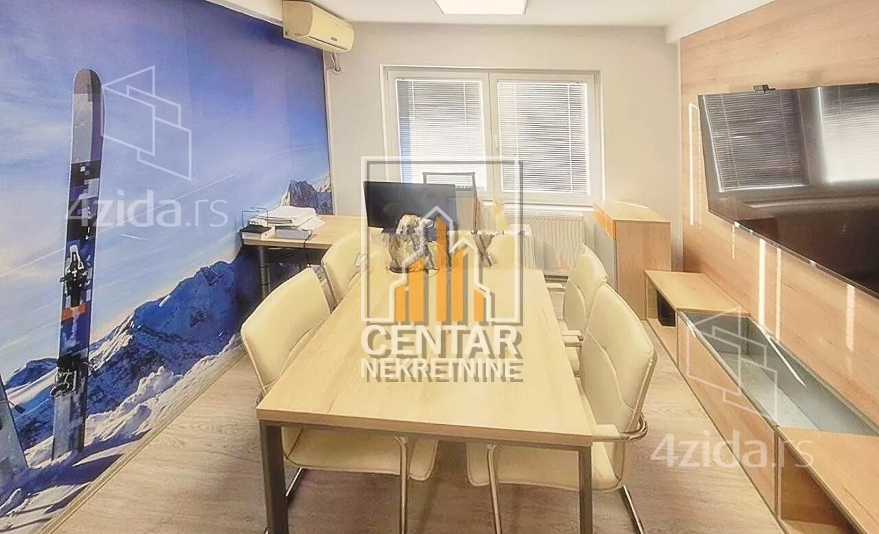 Poslovni prostor | 4zida