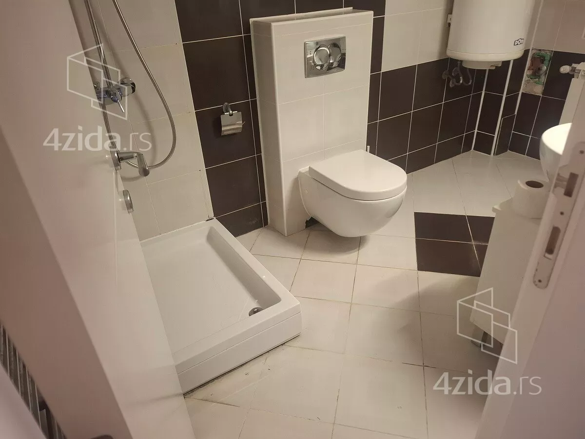 6-etažna kuća | 4zida