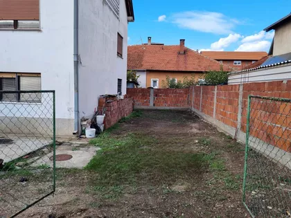 Trudbenička 4 | 4zida.rs
