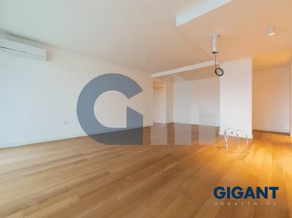 Milana Rakića | 4zida.rs