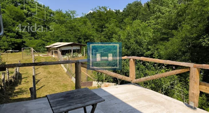 Ugostiteljski objekat | 4zida