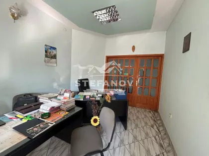Žitni Trg | 4zida.rs
