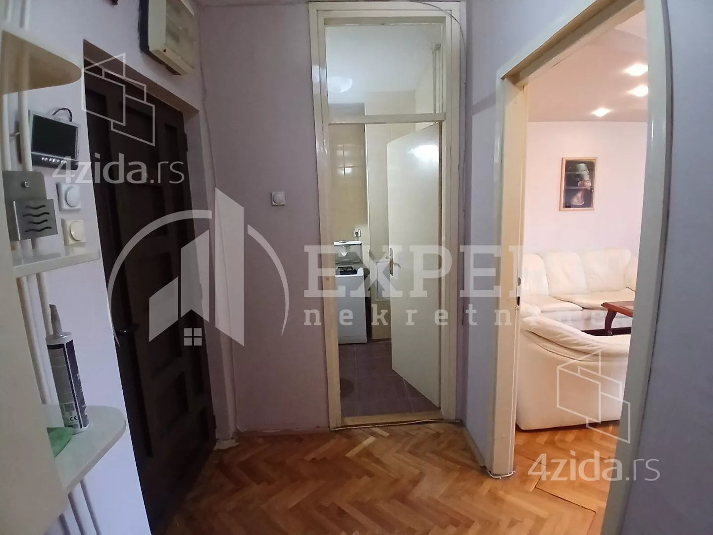 Troiposoban stan | 4zida