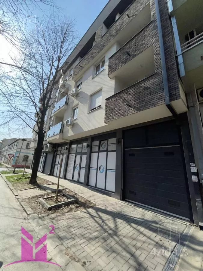 Garaža/Parking | 4zida