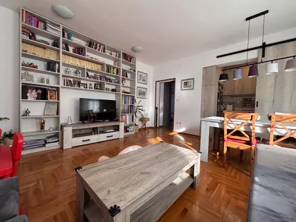 Grge Andrijanovića bb | 4zida.rs
