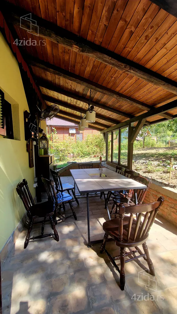 3-etažna kuća | 4zida