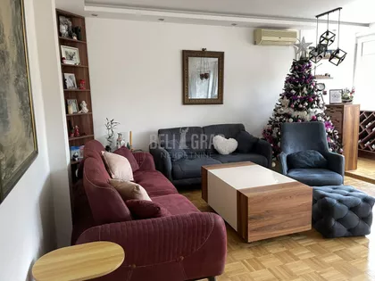 Bulevar Milutina Milankovića | 4zida.rs