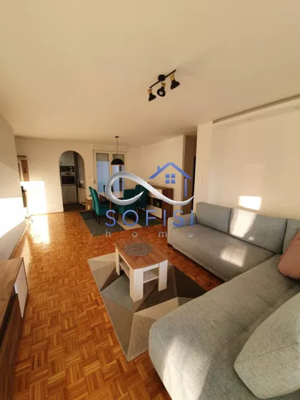 Bulevar Cara Lazara | 4zida.rs