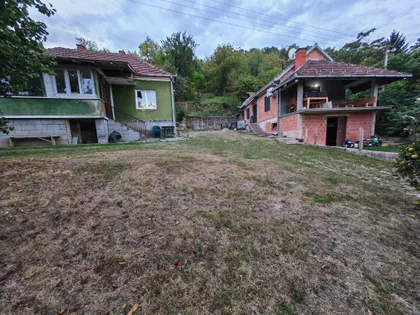 Vodenička 3 | 4zida.rs