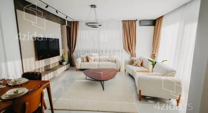 Petosoban stan | 4zida