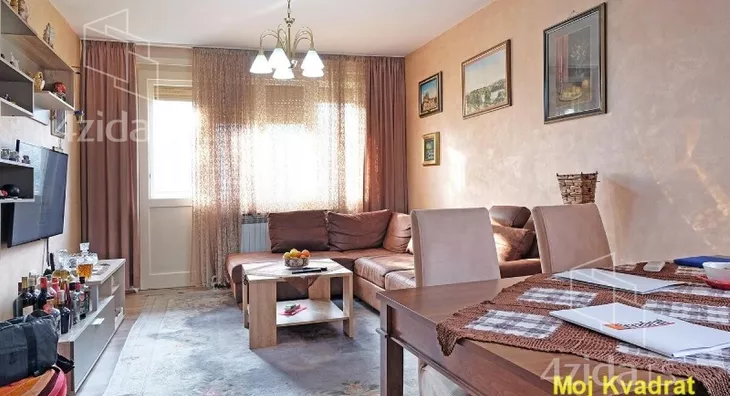 Šestosoban stan | 4zida